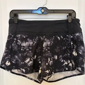 Lululemon Women's Black / White Shorts 8